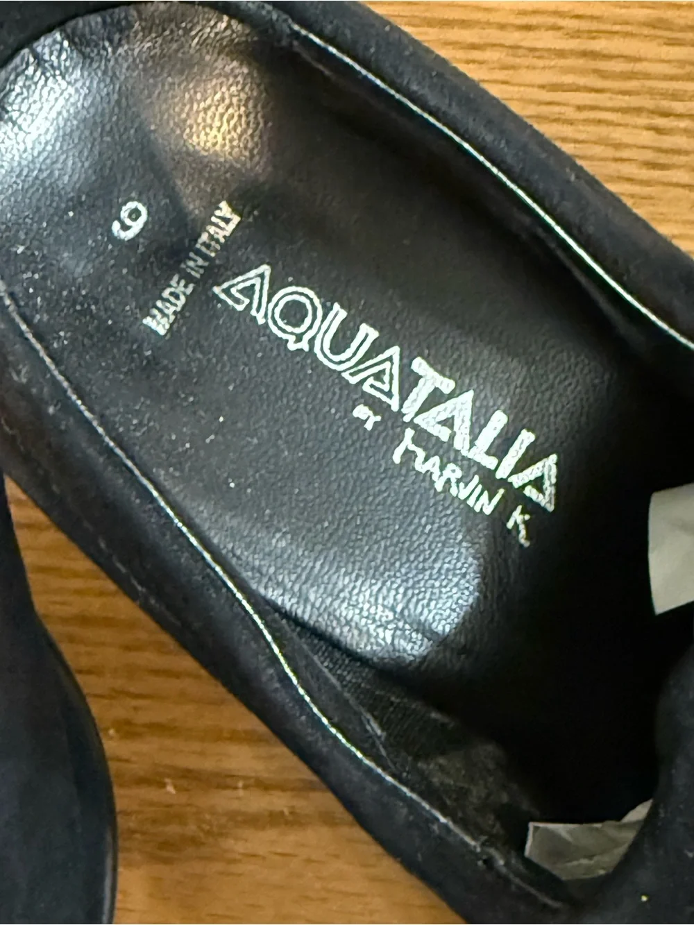 Aquatalia Vera Gomma Rosette Heel Black Suede Womens Size 9